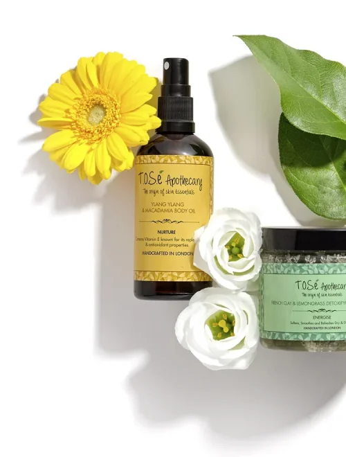 creative+cosmetics+photography